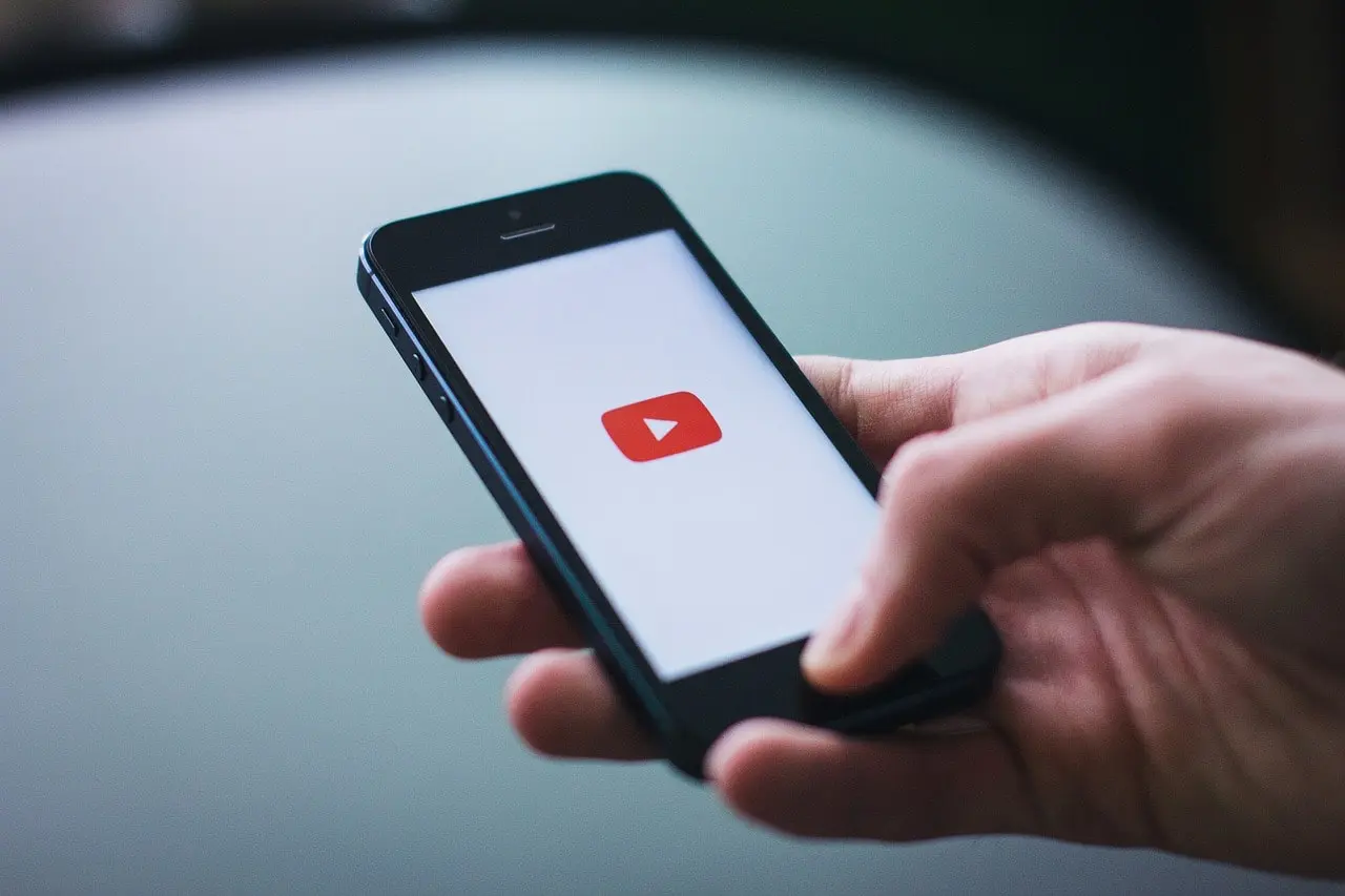 Say Hello to Your New YouTube Buddy: Google’s Custom Chatbots!